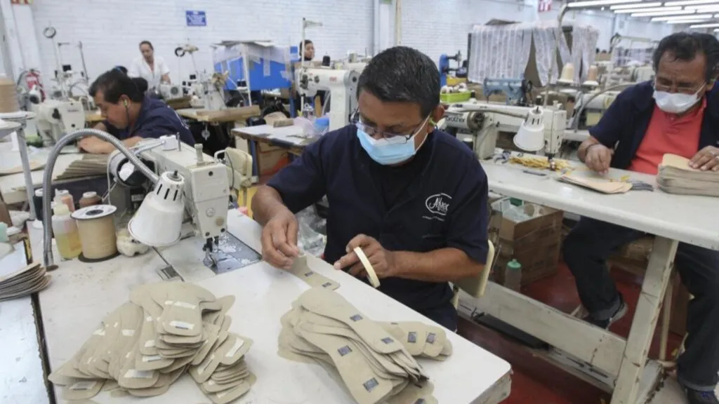 Diálogo sindical impulsa acuerdos entre empresas y trabajadores