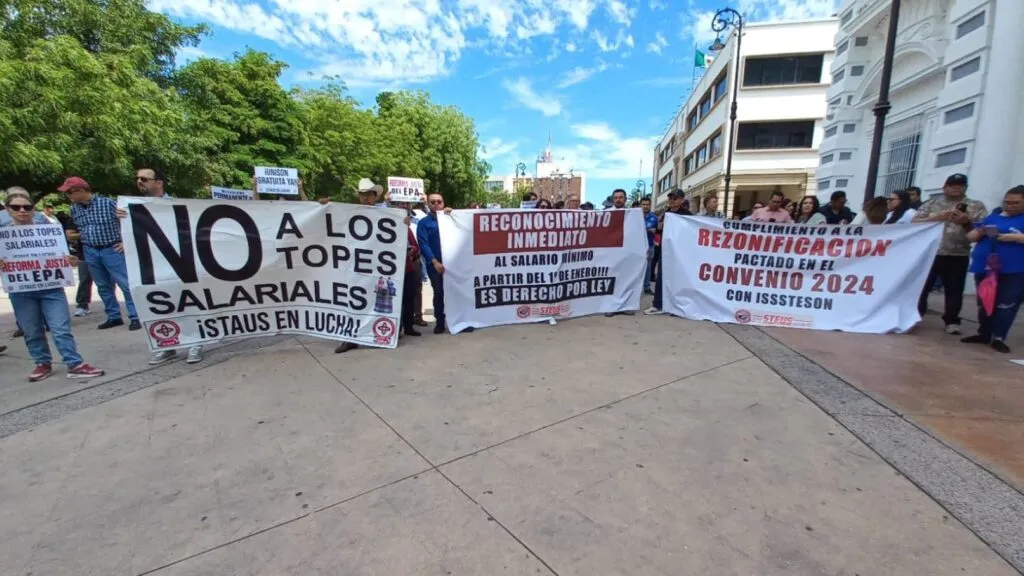 Sindicatos de la Unison marchan por aumento salarial