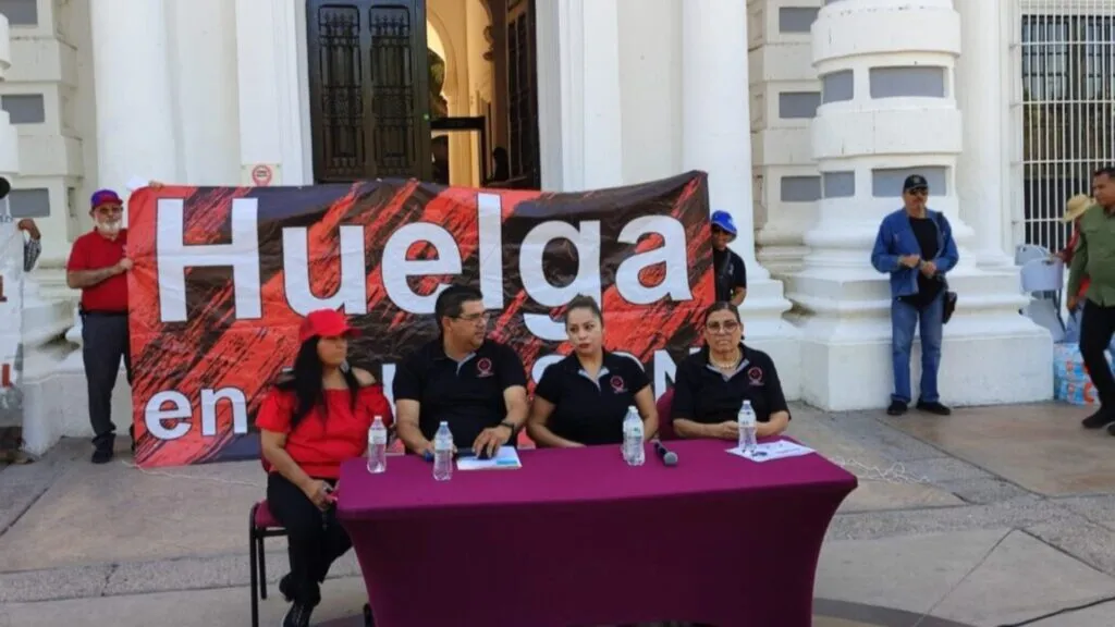 Negociación estancada lleva al STAUS a radicalizar medidas