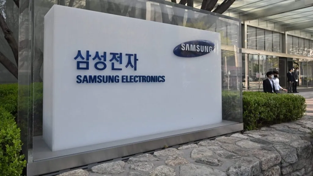 Samsung evita huelga tras negociación con trabajadores