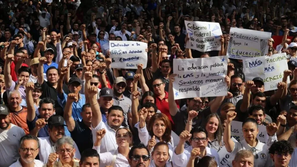 SUNTUAS inicia paro indefinido por crisis financiera de la Universidad